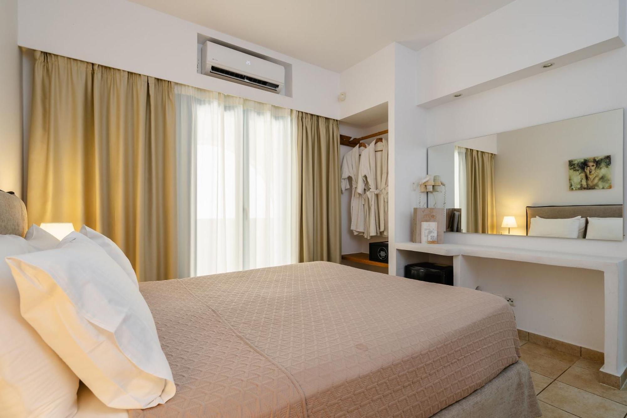 Mitos Suites Agios Prokopios  Exterior photo